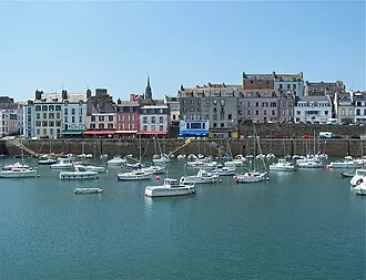 Douarnenez (29100)